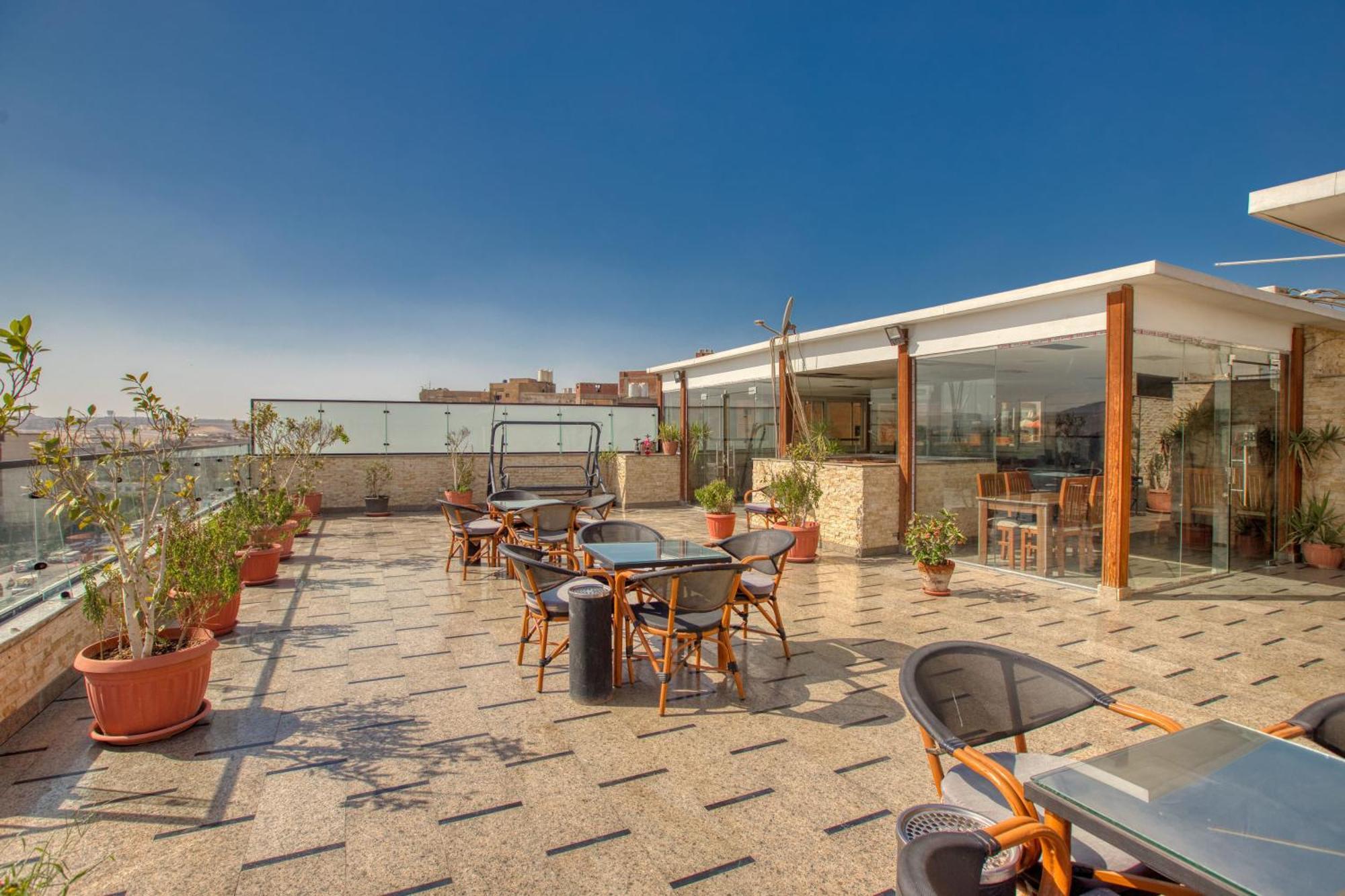 New Top Pyramids Hotel Kairo Exterior foto